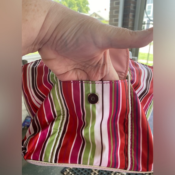 LIZ CLAIBORNE STRIPED TOTE BAG - Picture 6 of 14